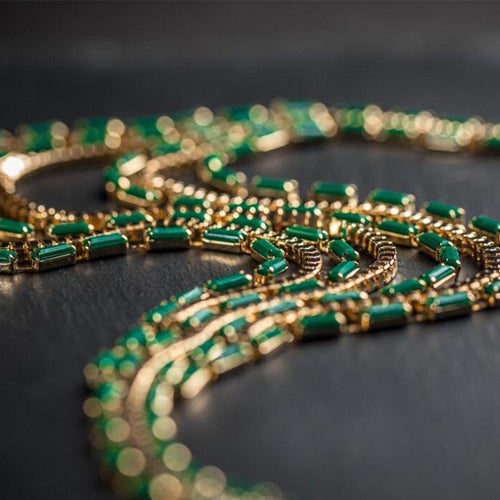 A modern expression of timeless jewellery.